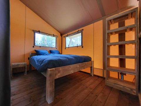 Tente en toile et en bois 4 personnes - Tente safari 4p avec sanitaires