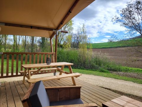 Tente en toile et en bois 4 personnes - Tente safari 4p avec sanitaires