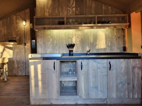 Tente en toile et en bois 6 personnes - Tente safari 6p avec sanitaires