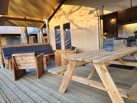 Tente en toile et en bois 6 personnes - Tente safari 6p avec sanitaires