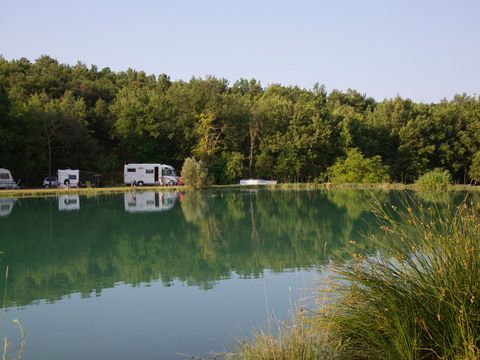 Domaine Naturiste Petit Arlane - Camping Alpes-de-Haute-Provence - Image N°3