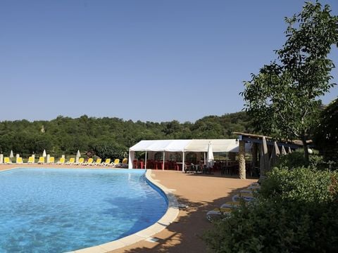 Camping Domaine Naturiste Petit Arlane - Camping Alpes-de-Haute-Provence