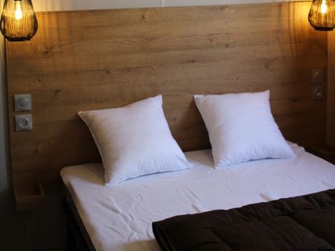 MOBILHOME 6 personnes - Confort 3 chambres (attention lit mezzanine max 75kg)