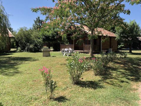 CHALET 4 personnes - 2 chambres climatisé CONFORT - 35m2+terrasse couverte 14m2