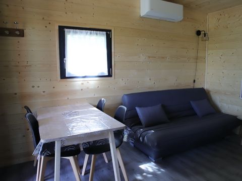 CHALET 5 personnes - COTTAGE PREMIUM 2ch - clim - LV - TV - BBQ-Ménage*,draps,draps de bain - 35m2+terrasse couverte 12m2