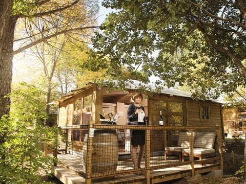 HÉBERGEMENT INSOLITE 5 personnes - VIGNERONNE