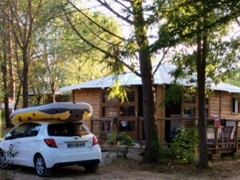 HÉBERGEMENT INSOLITE 5 personnes - VIGNERONNE