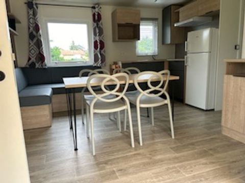 MOBILHOME 6 personnes - 3 CHAMBRES AVEC TERRASSE