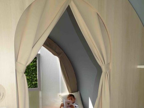 HÉBERGEMENT INSOLITE 4 personnes - COCO SWEET Hébergement atypique 1/4 pers