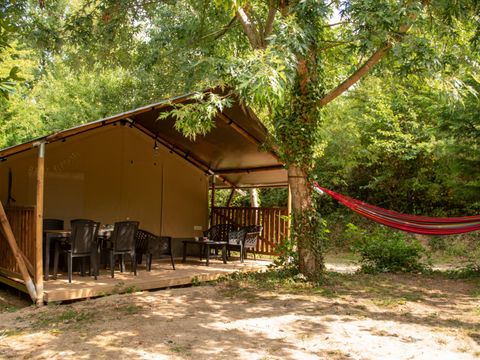 Tente en toile et en bois 4 personnes - Safari lodge