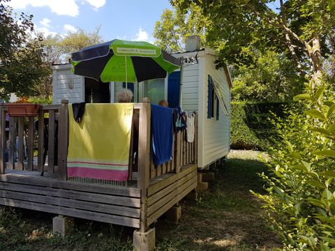 Mobilhome 2 personnes - COSY 1 chambre (TV - terrasse 9m² - superficie 17m²)