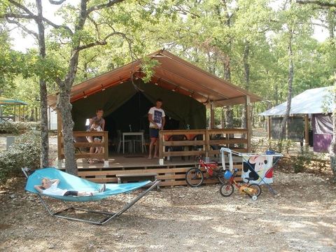 TENTE TOILE ET BOIS 5 personnes - Freeflower Standard 37m² (2 chambres) - terrasse incluse 10m²