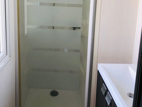 MOBILHOME 8 personnes - DOLCE VITA (3 chambres  avec climatisation en option à régler sur place)