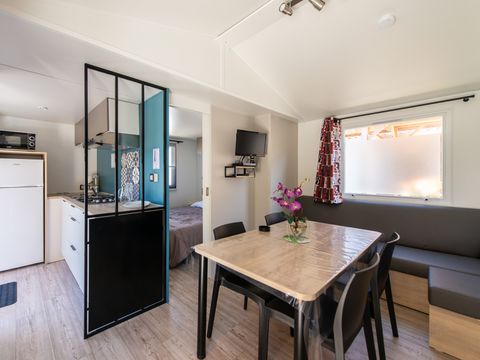 MOBILHOME 4 personnes - Super Riviera 28m² (5ème personne - de 12 ans GRATUITE !)  (sam./sam. Juillet et Août)