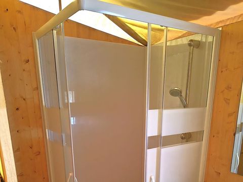 Tente en toile et en bois 6 personnes - Tente Safari avec salle de bain privé