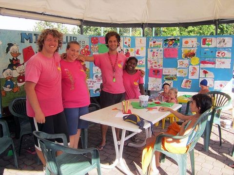 Centro Vacanze San Marino - Camping Pesaro-Urbino - Image N°16