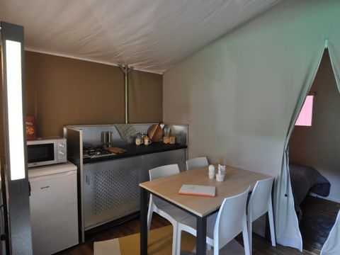 TENTE 5 personnes - Lodge sans sanitaires