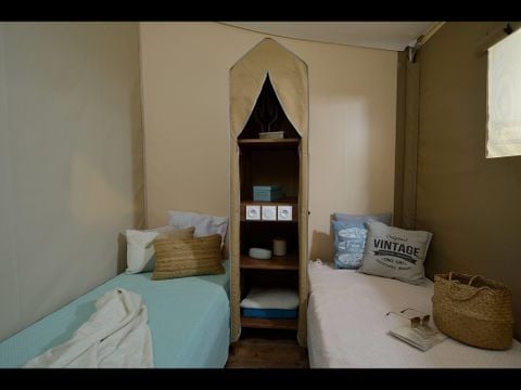 TENTE 6 personnes - Modern Lodge avec sanitaires
