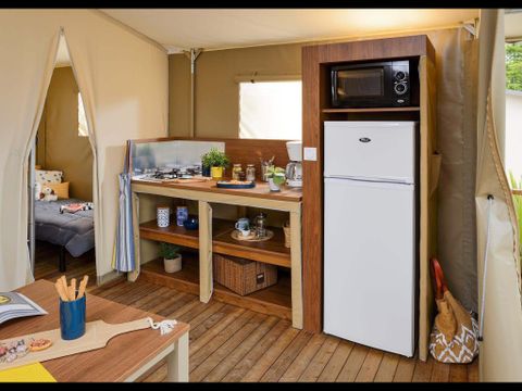 TENTE 6 personnes - Modern Lodge avec sanitaires