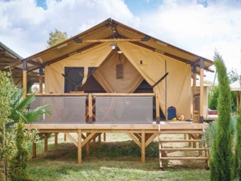 TENTE TOILE ET BOIS 5 personnes - Lodge Bali avec sanitaires
