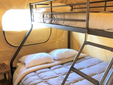 Tente en toile et en bois 5 personnes - Lodge Bali avec sanitaires
