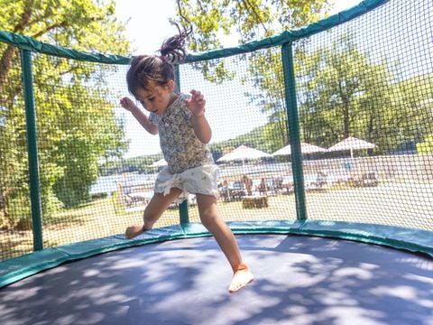 Camping Les Cantarelles - Ciela Village - Camping Aveyron - Image N°9