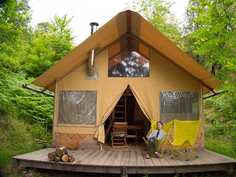 Tente en toile et en bois 5 personnes - Cabane