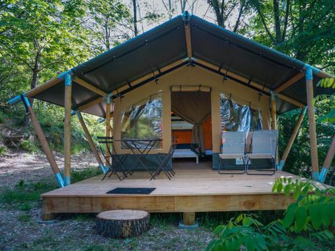 Tente en toile et en bois 4 personnes - Baroudeur (sans salle de bain privative)