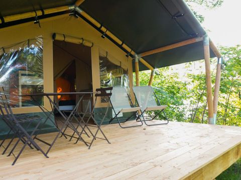 Tente en toile et en bois 4 personnes - Baroudeur (sans salle de bain privative)