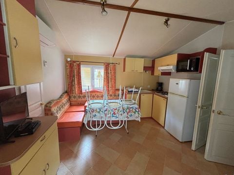MOBILHOME 8 personnes - CLIM - TV