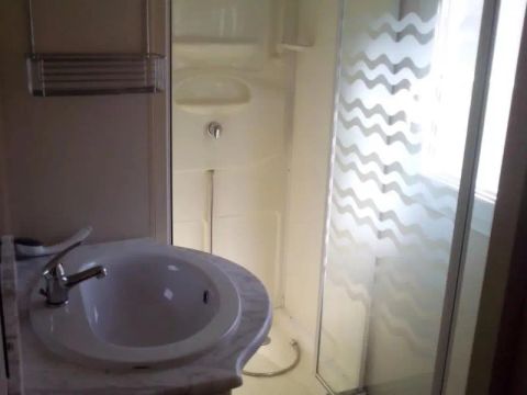 MOBILHOME 8 personnes - Mobil Home Aqua 3 Chambres 6/8 Personnes Terrasse semi-couverte