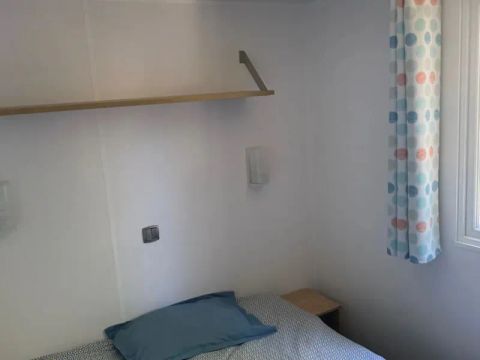 MOBILHOME 4 personnes - Mobil Home Aqua 2 ch 4 pers Terrasse Terrasse Semi-Couverte