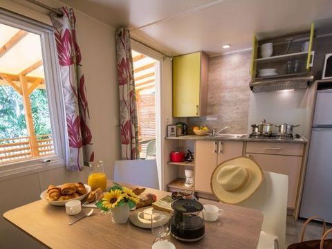 MOBILHOME 4 personnes - Mobil-home 2/4 pers climatisé