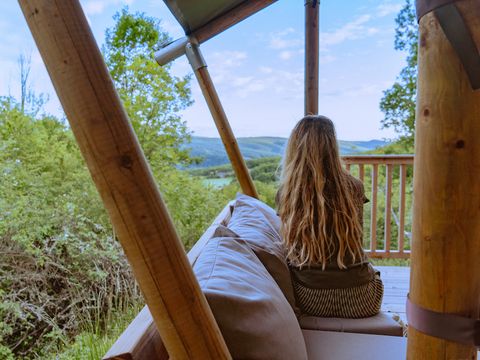 TENTE TOILE ET BOIS 4 personnes - Lodge Chrysalide - 35 m² + terrasse 15 m²
