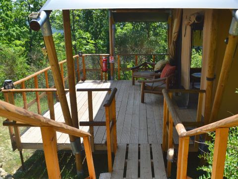 TENTE TOILE ET BOIS 5 personnes - Lodge Meru - 35 m² + terrasse 15 m²