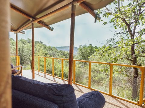 TENTE TOILE ET BOIS 7 personnes - Lodge Samburu - 31 m² + 12.5 m² + terrasse 23 m²