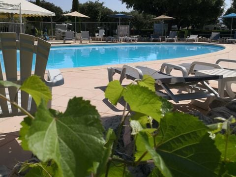 HÉBERGEMENT INSOLITE 4 personnes - Hébergement Insolite - Tonneau 4pl - sans sanitaires