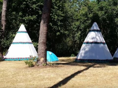 Camping Base Nautique De Mexico - Camping Landes