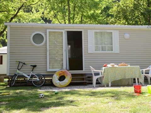 MOBILHOME 5 personnes - Mobilhome Classique 2 ch + Terrasse - Bord de Rivière