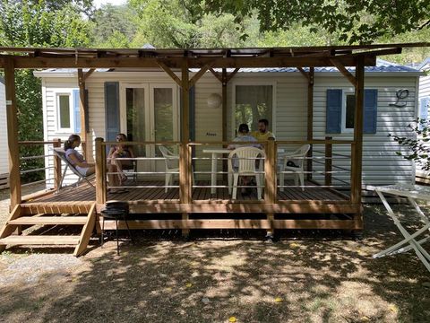MOBILHOME 5 personnes - Résidence LOUISIANE  Confort 2 chambres avec terrasse couverte + TV