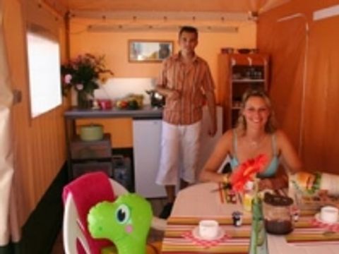 TENTE TOILE ET BOIS 6 personnes - Cyrus (2 chambres)