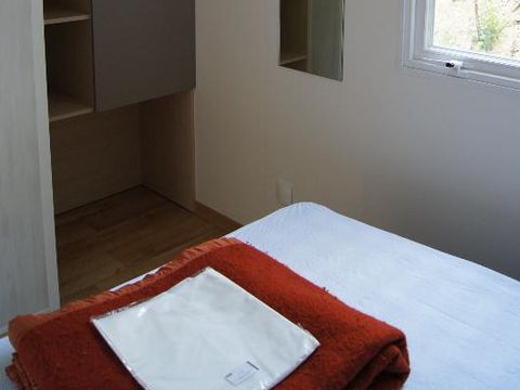 MOBILHOME 5 personnes - Oakley (intérieur 26.5 m² - 2 chbres)