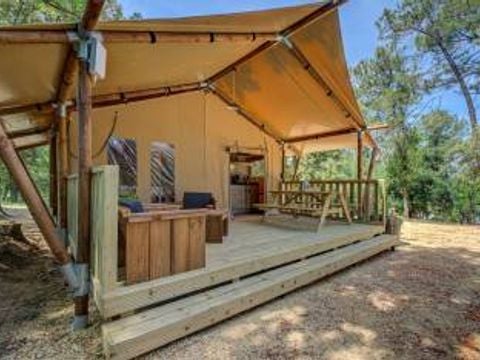 TENTE TOILE ET BOIS 4 personnes - Lodge Prémium 4 personnes