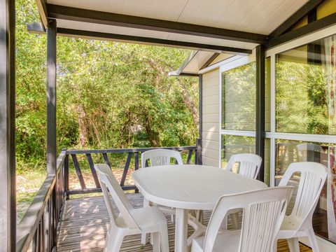 CHALET 5 personnes - Chalet Confort 25m² 2 chambres - terrasse couverte - climatisation 5 pers