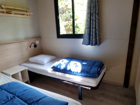 CHALET 6 personnes - Confort 35m² 3 chambres terrasse semi-couverte + climatisation