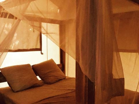 LODGE 6 personnes - Lodge Jasmin 34m² - 3 chambres - cuisine - salle d'eau