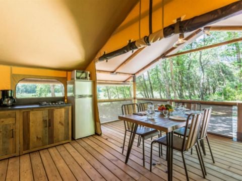 Tente en toile et en bois 5 personnes - Lodge Safari Nature (sans sanitaires)