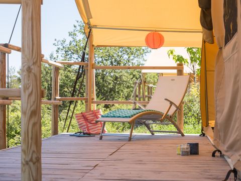 TENTE TOILE ET BOIS 5 personnes - Toilé Nature Classic 25 m² - 4 ad + 1 enf - sans sanitaires