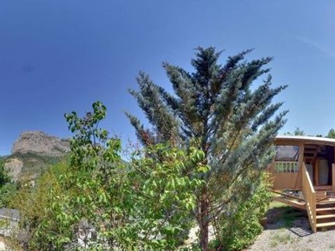 TENTE TOILE ET BOIS 5 personnes - Toilé Nature Luxe 32m² - Jacuzzi - 4 ad + 1 enf