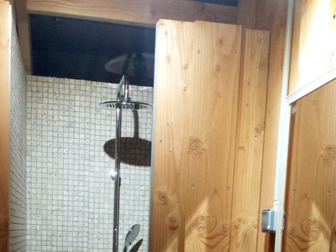 TENTE TOILE ET BOIS 5 personnes - Toilé Nature Luxe 32m² - Jacuzzi - 4 ad + 1 enf